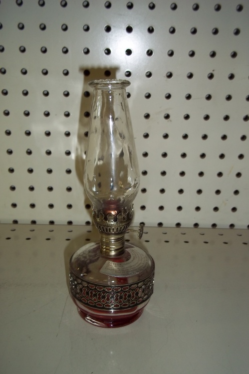 lot 68 image: Oil Lamp 8 high