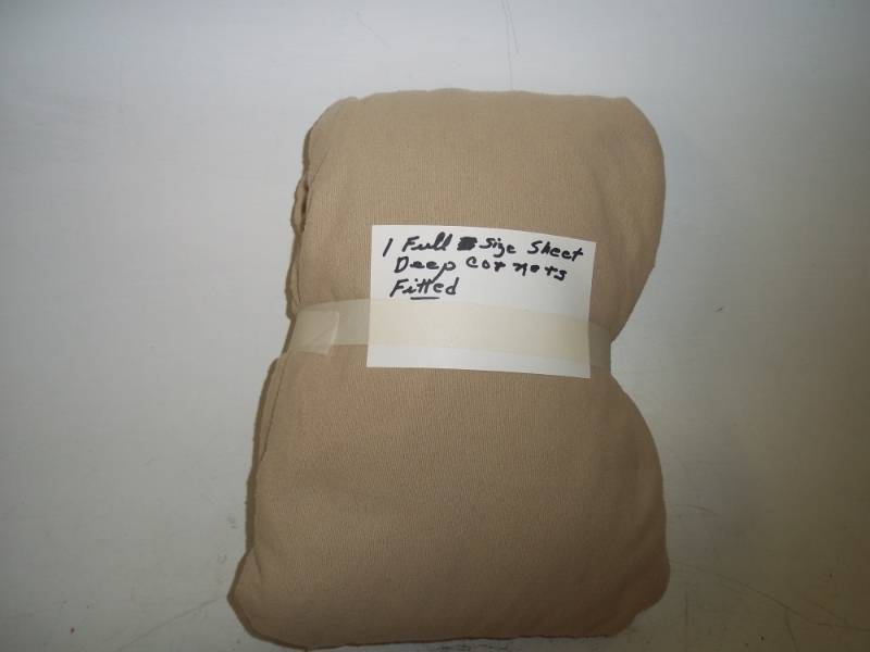 lot 88 image: Fitted Sheet full size