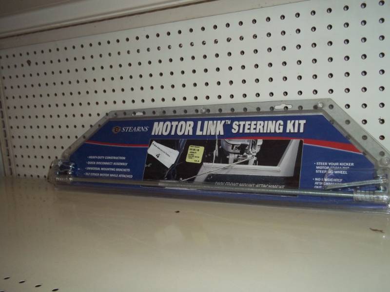 lot 4 image: New Motor Link Steering Kit