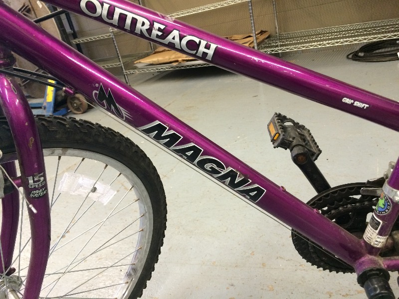 Magna 15 speed bike  18.5 frame