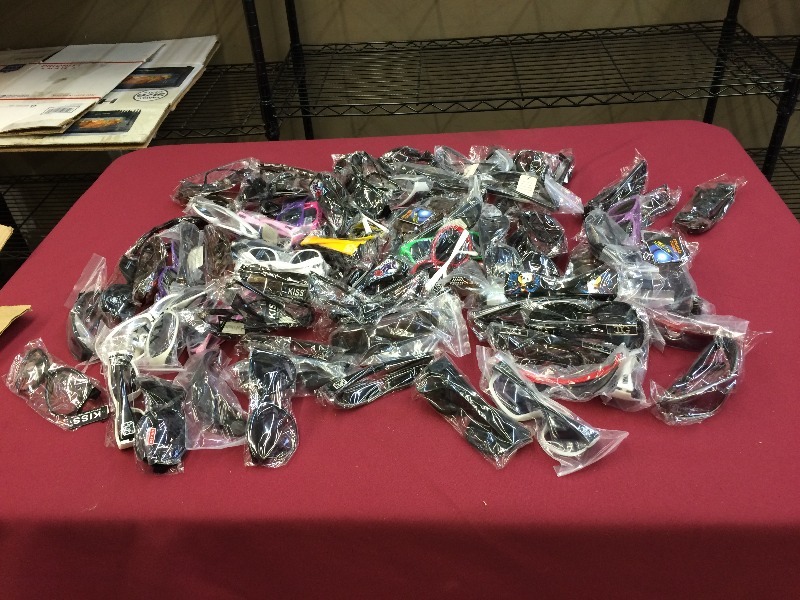 Assorted Sun Glasses NEW lot of approx. 75  Great for resale, ebay, garage sales, flea market sellers