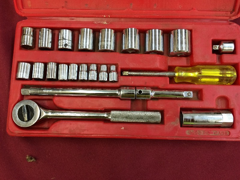 Challenger Socket Set 316 - 78   23 pcs   lightly used