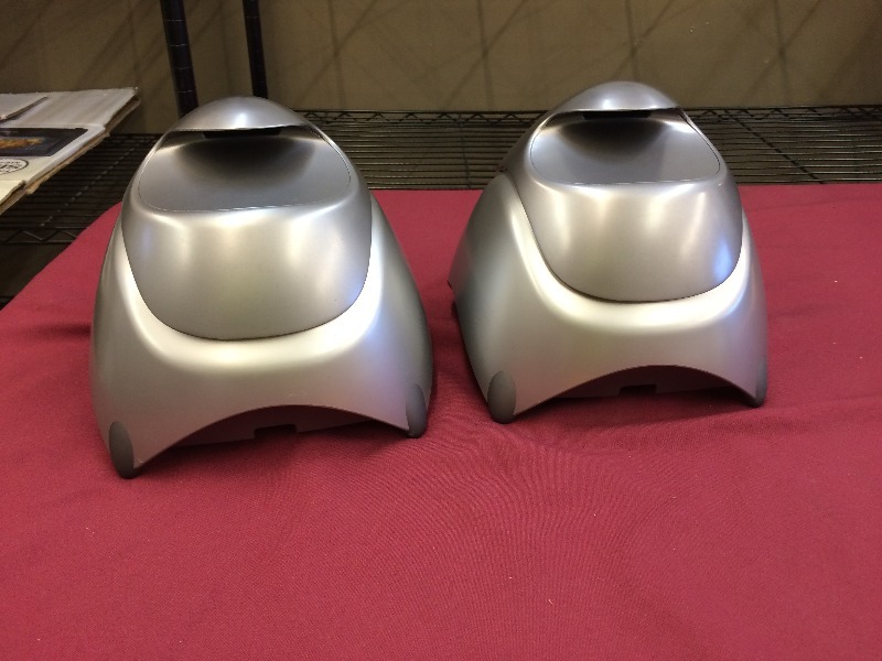 Wireless outdoor speakers - works - lot of 2