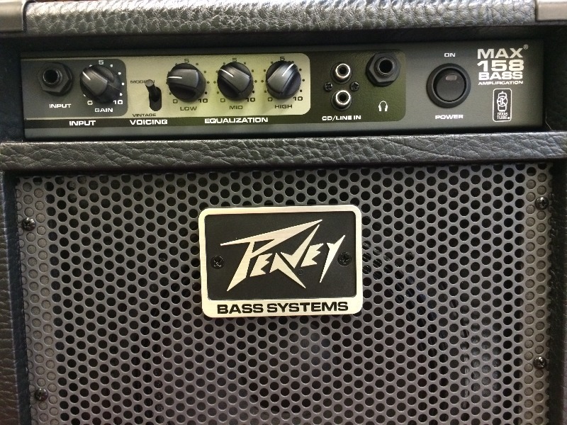 PEAVEY Bass Amplifier MAX158 - works