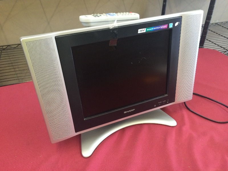 13 Sharp TV wremote - works