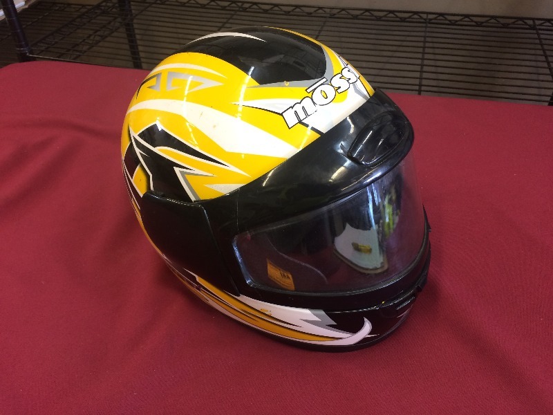 Mossi helmet  DOT  size XL