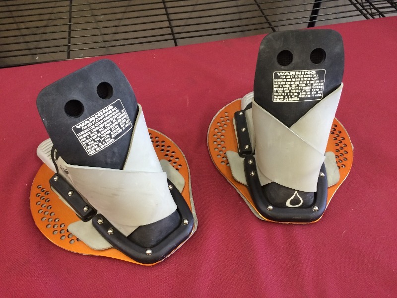 Liquid Force Board Bindings  size M