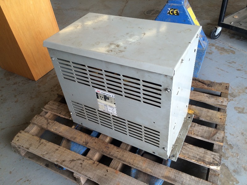 JVC Electric Transformer - view all pictures for more details   MN DH3-30B-122C