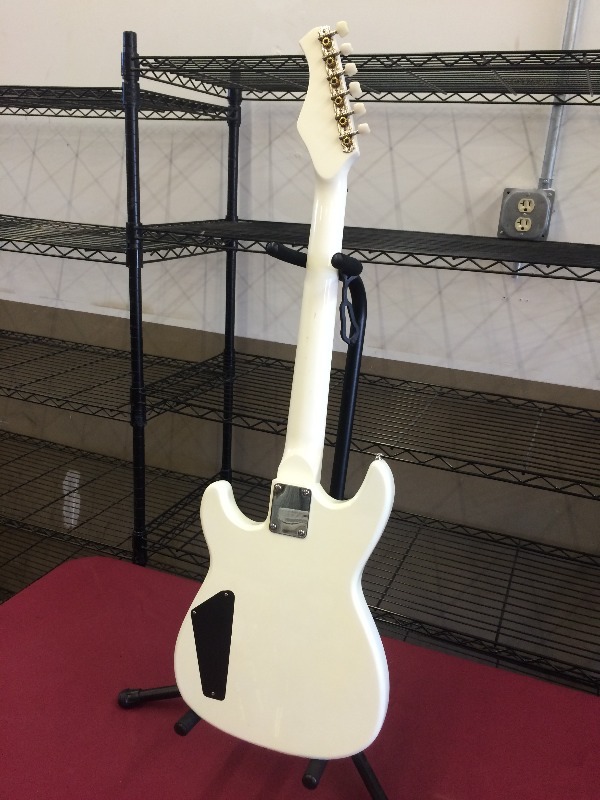 Synsonics Electric Guitar