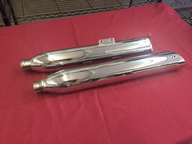 Victory Mufflers - Pair    They look new