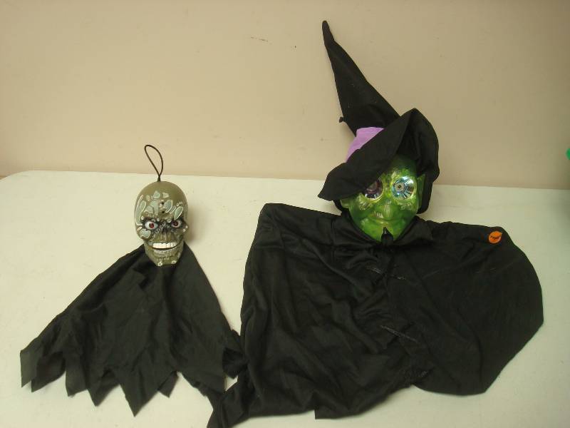 lot 70 image: Pair Of Halloween Head Decorations