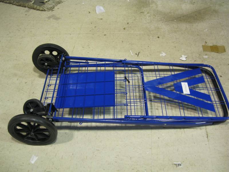 lot 44 image: Blue Metal Folding Cargo Cart Folds...