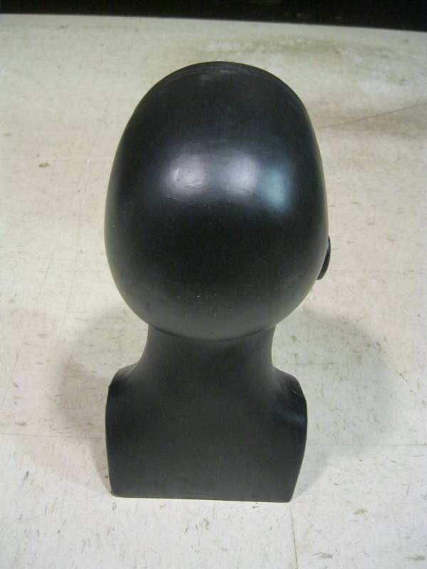 lot 52 image: 15H Display Head...