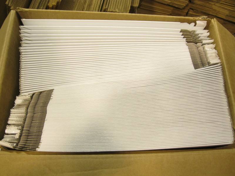 lot 107 image: Uncounted Lot of Uline Stay Flat Se...