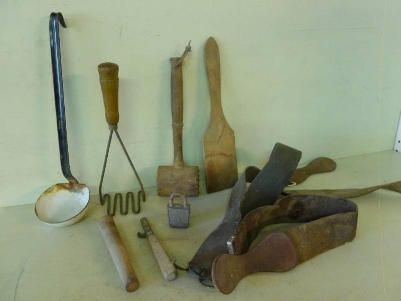 Vintage Kitchen Utensils