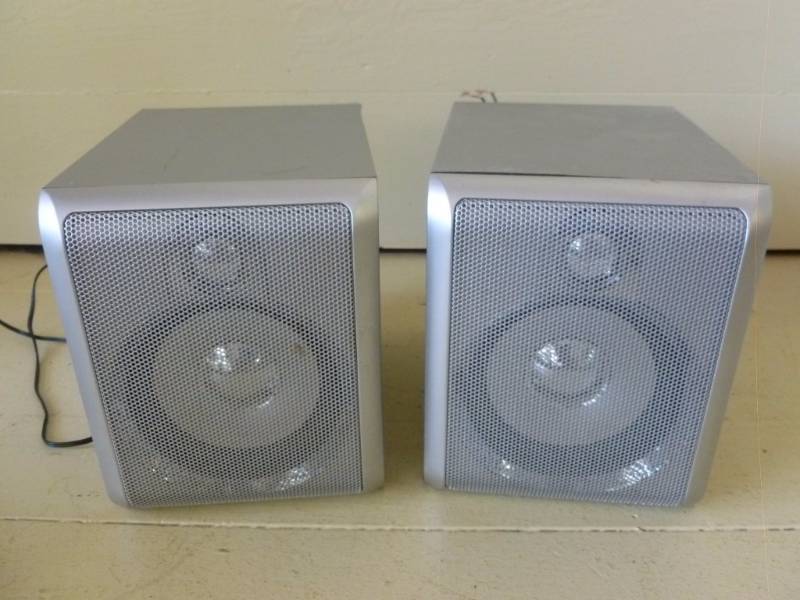 Shelf Speakers