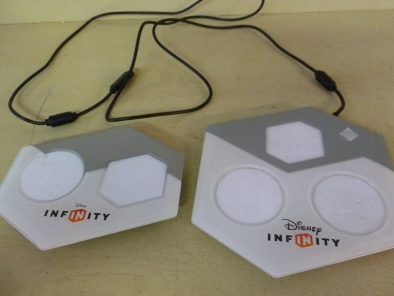 Disney Infinity Video Game Bases