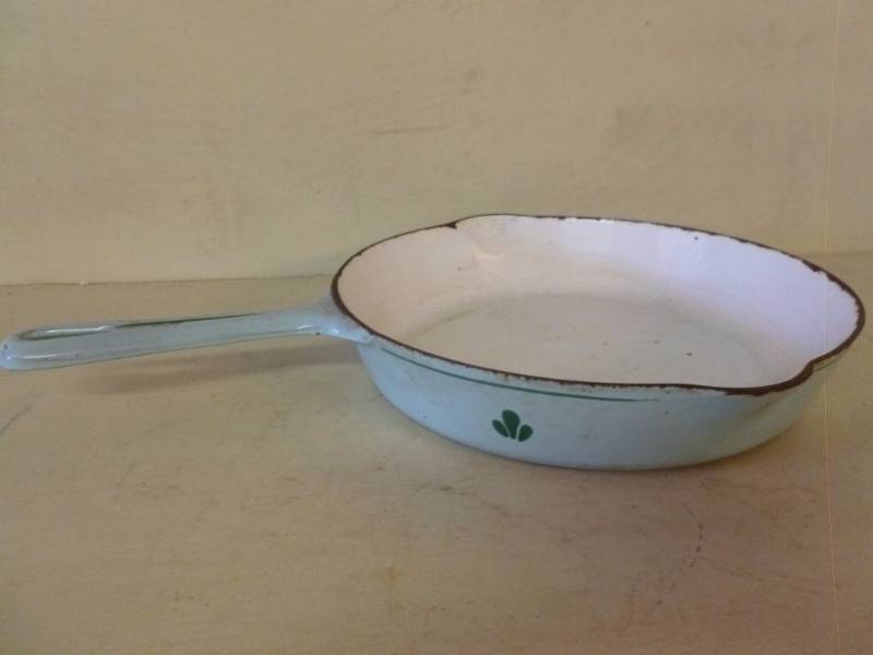 Cast Iron Pan