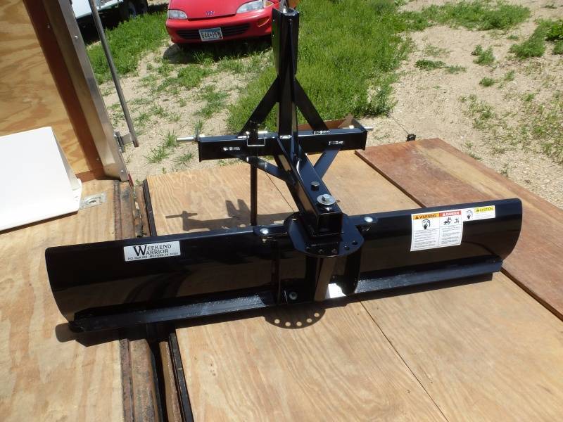 lot 10 image: Weekend Warrior Rear Blade