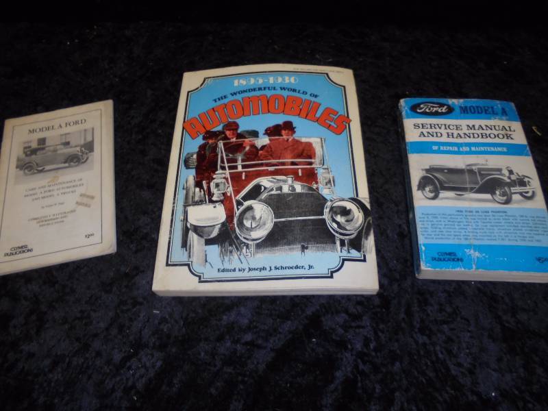 Lot - Ford Service Manual & Automobile Book
