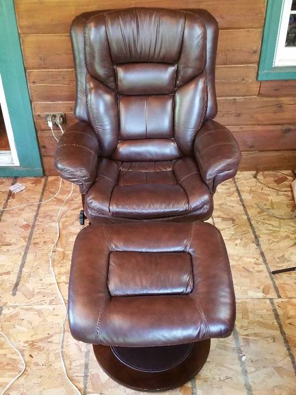 Gorgeous Leather Recliner and Ottoman