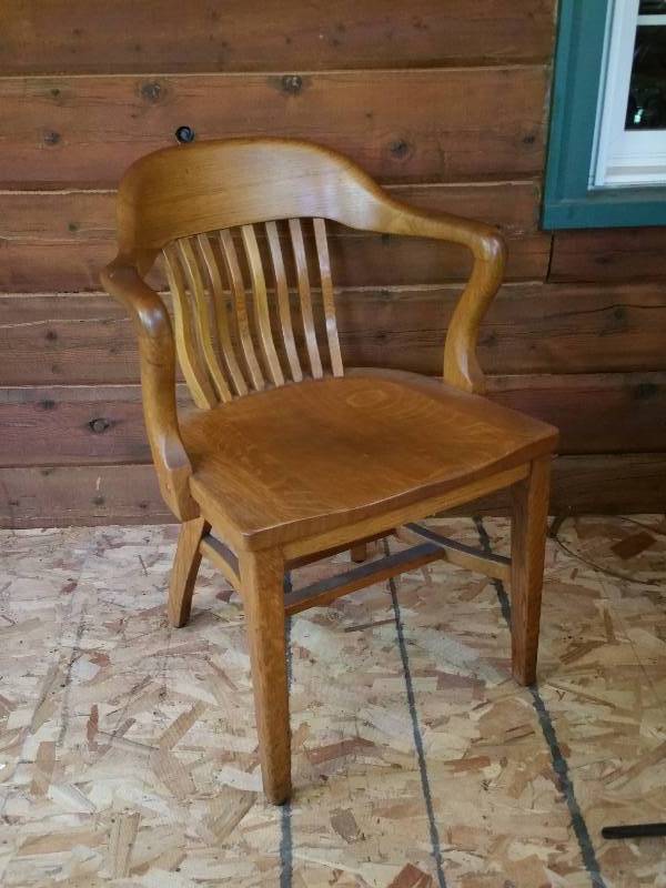 Exquisitely Curved Oak Arm Chair