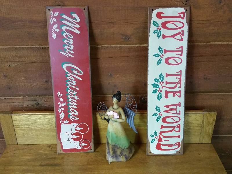 2 Metal Christmas Signs