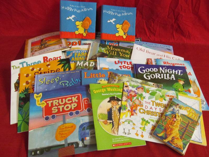 lot 21 image: childrens books
