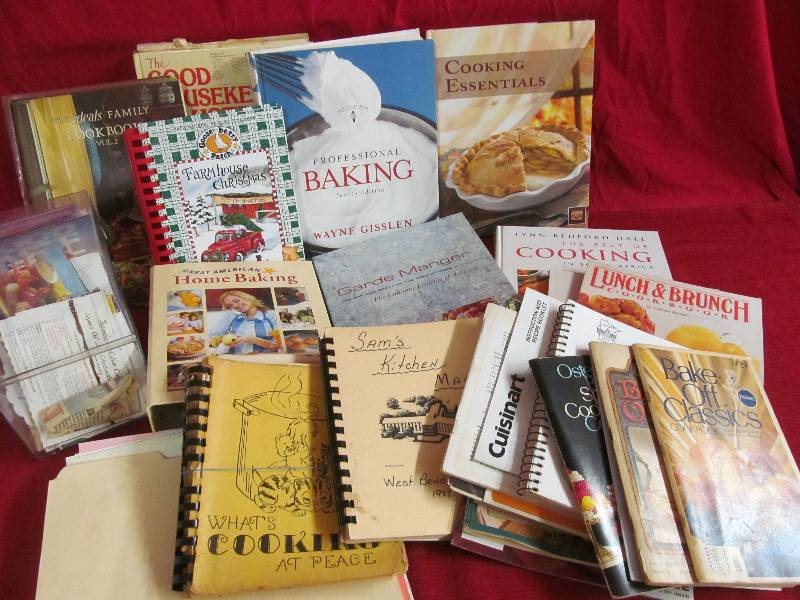 lot 125 image: cookbooks
