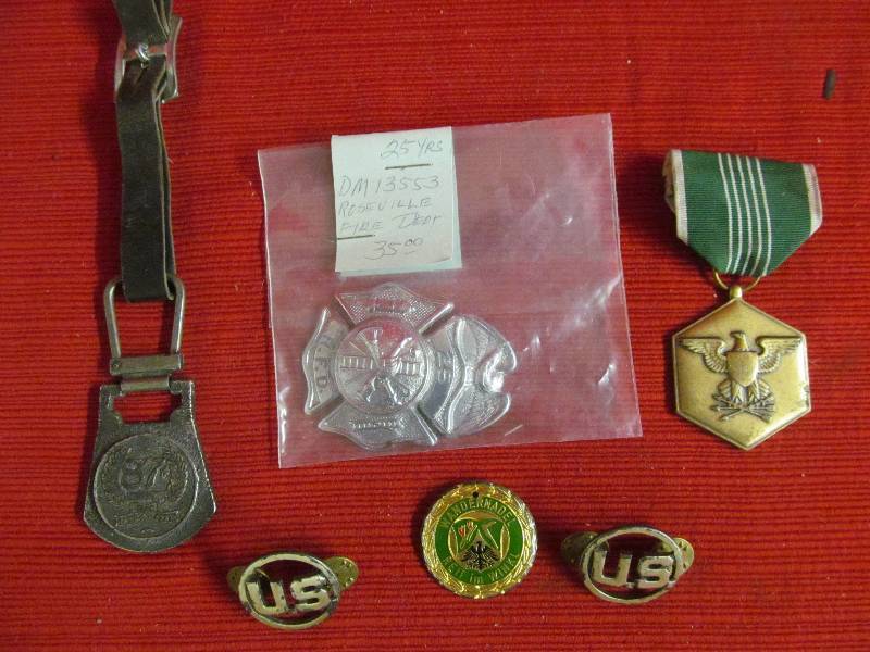 lot 134 image: medals