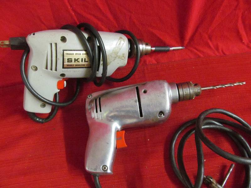 lot 139 image: Electric Drills