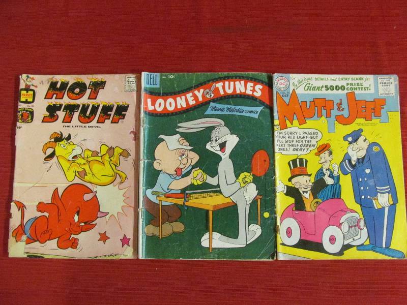lot 144 image: Comics