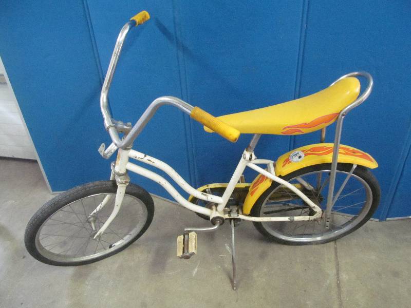 lot 155 image: Bicycle