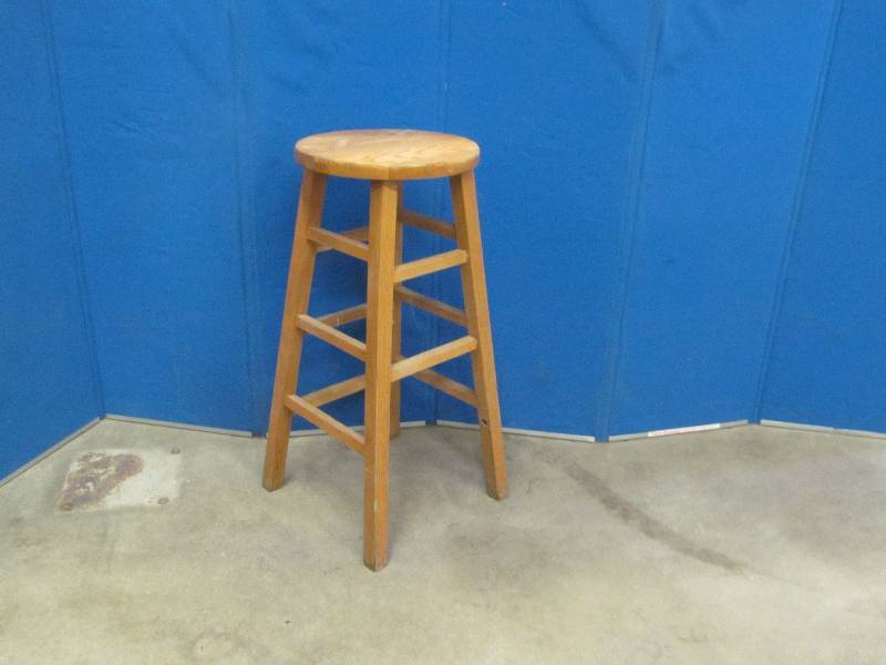 lot 172 image: Stool