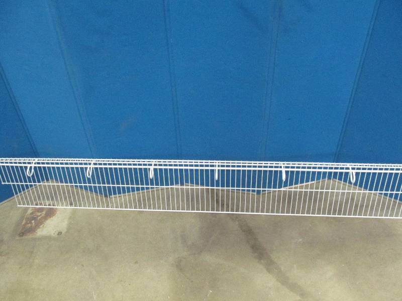 lot 183 image: Shelf