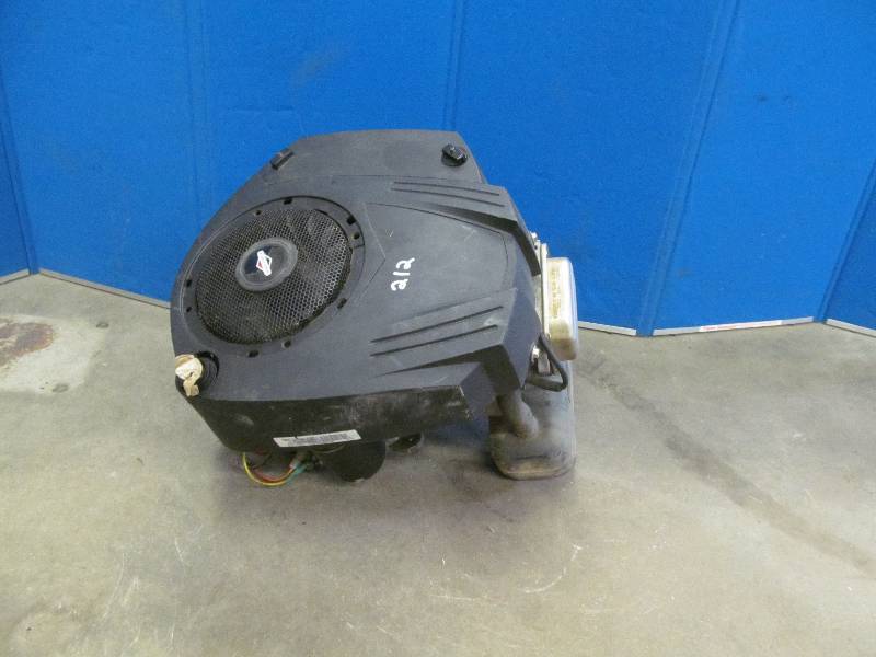 lot 186 image: Engine