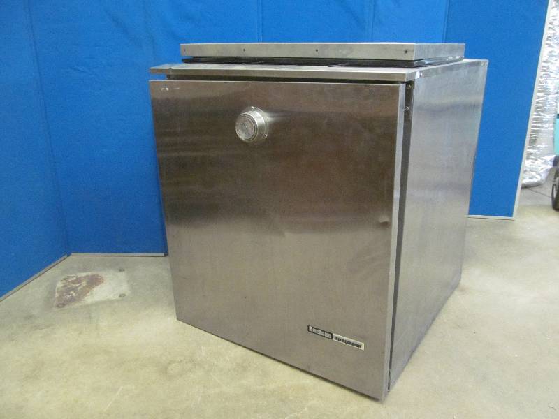 lot 188 image: Refrigerator
