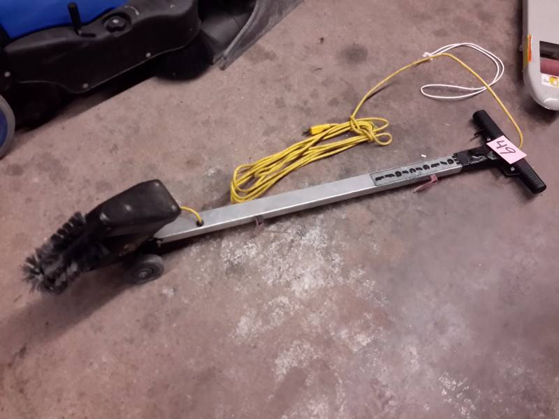lot 49 image: Mastercraft, 3 Way Cleaner.. Electric.. Untested.