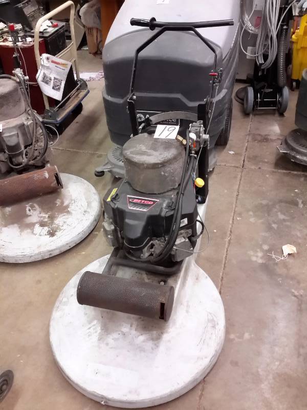 lot 19 image: BETCO.. Propane Floor Burnisher.. 27 in  2011.. 8886 Hours..