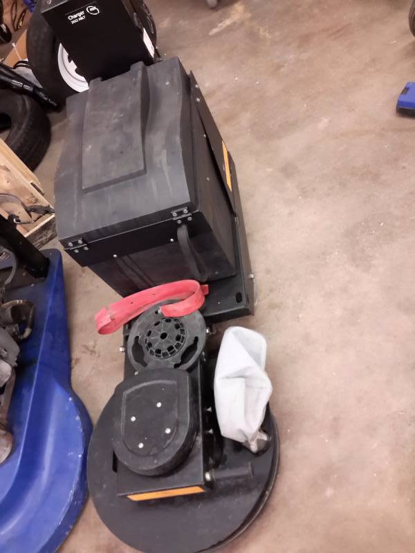 lot 20 image: NSS, Floor Buffer. Built in Charger.. New Batteries included..