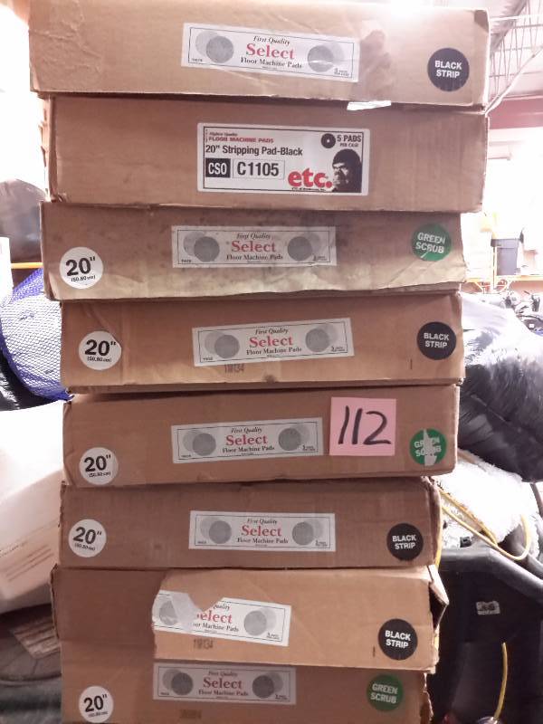lot 112 image: 8 Cases of 20 in Stripping floor machine pads