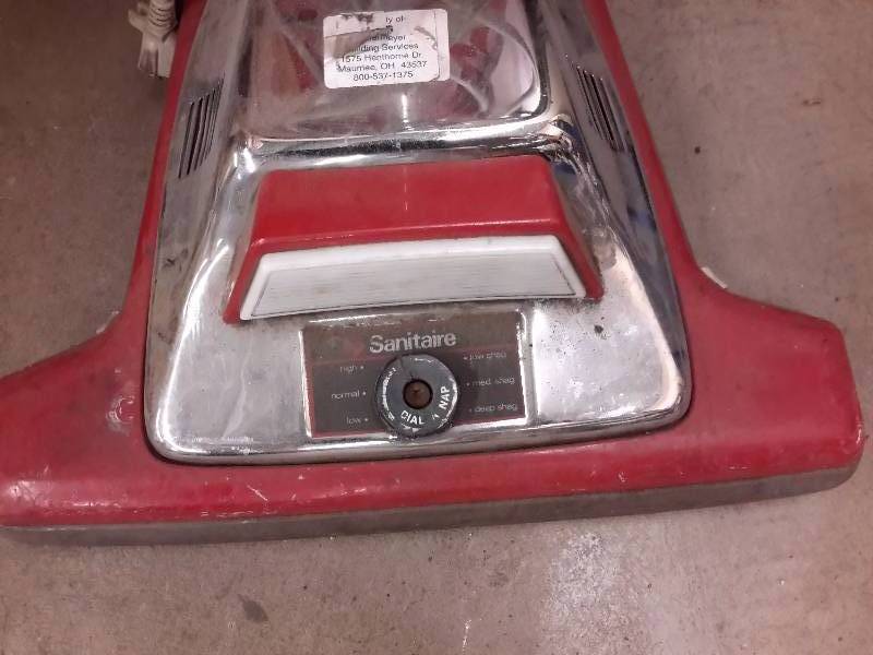lot 155 image: Sanitaire Commercial Vacuum