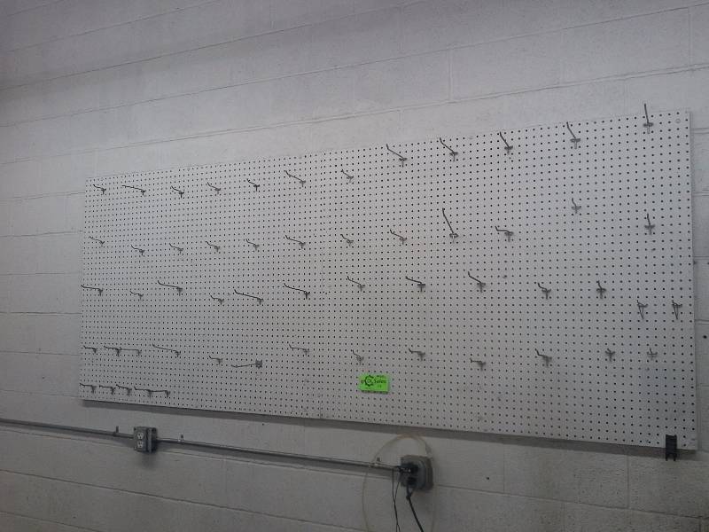 lot 178 image: Peg Board