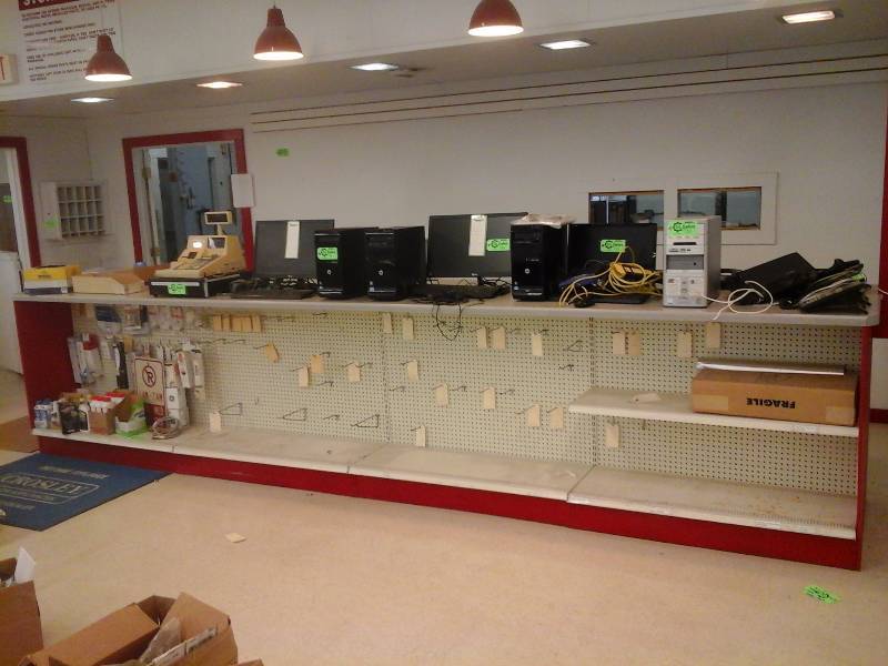 lot 104 image: Retail Counter with Front Display Shelves