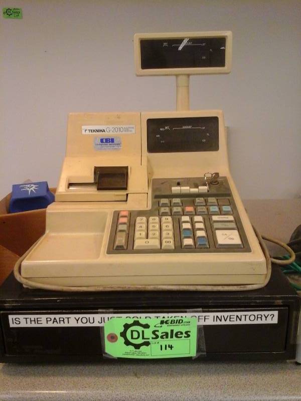 lot 114 image: Cash Register w Cash Drawer