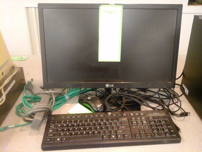 lot 115 image: Computer with Monitor