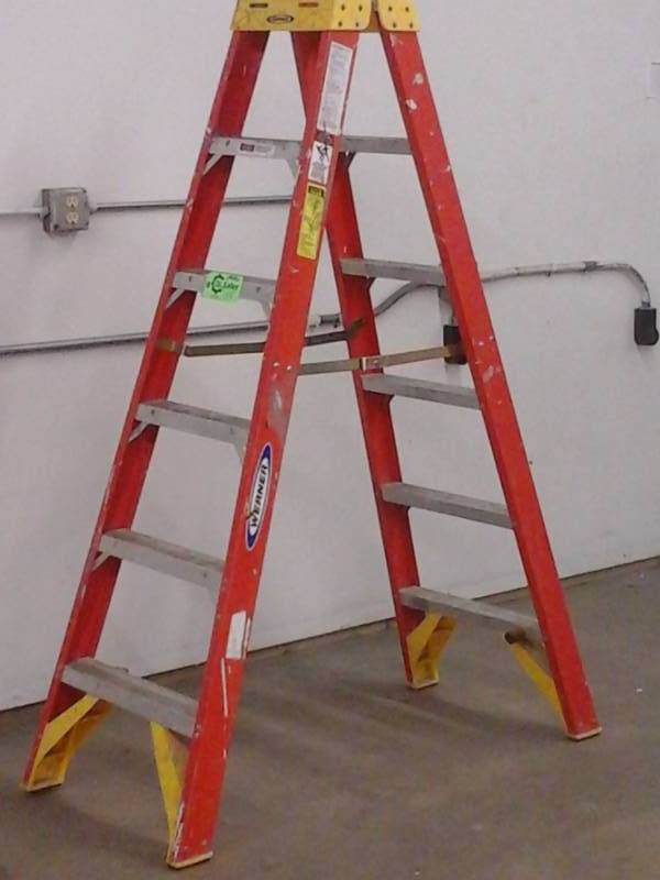 lot 158 image: Ladder(6ft.)