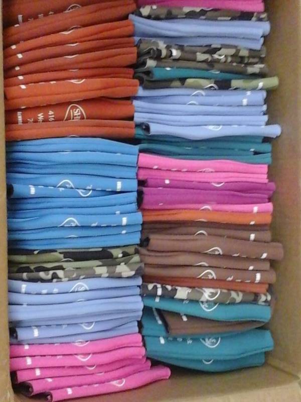 lot 338 image: Coozies