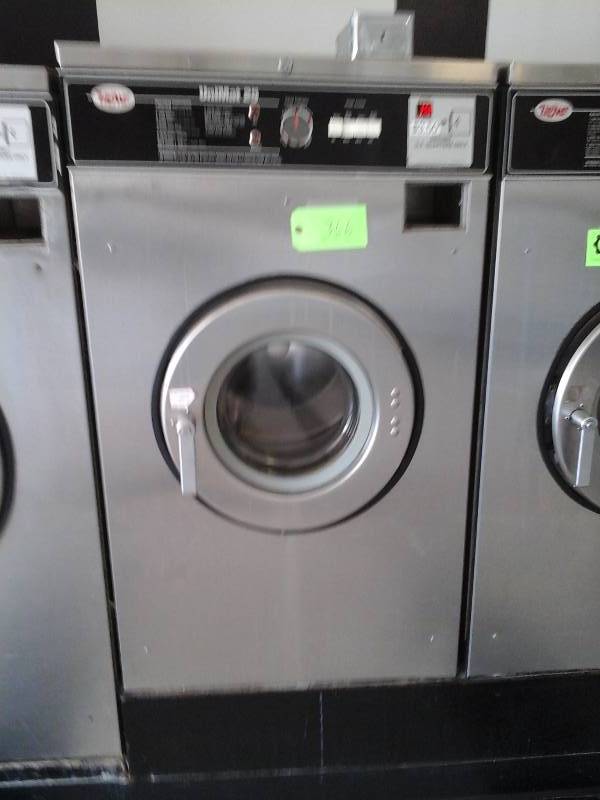 lot 366 image: Commercial Washer(Double Load)