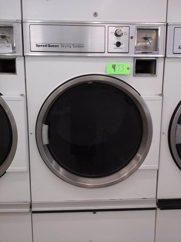 lot 33 image: Commercial Dryer